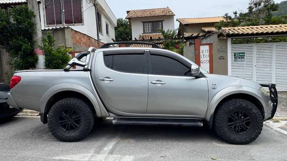 MITSUBISHI L200 TRITON 3.5 HPE 4X4 CD V6 24V FLEX 4P AUTOMÁTICO MITSUBISHI L200 TRITON 3.5 HPE 4X4 CD V6 24V FLEX 4P AUTOMÁTICO